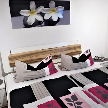 Ferienwohnung-Apartment Regnitztal Buttenheim Buitenkant foto